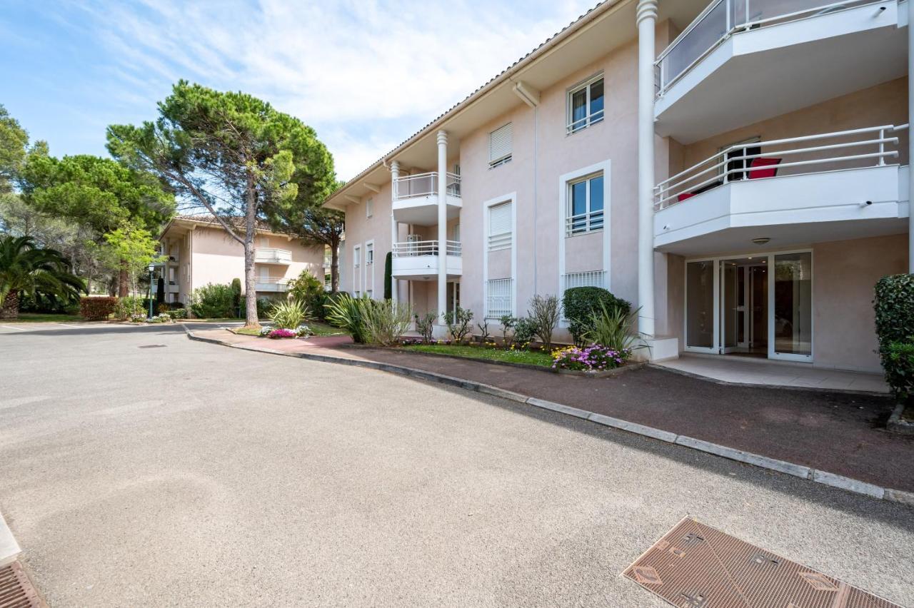 Le Drive Appartement Saint-Raphaël Buitenkant foto